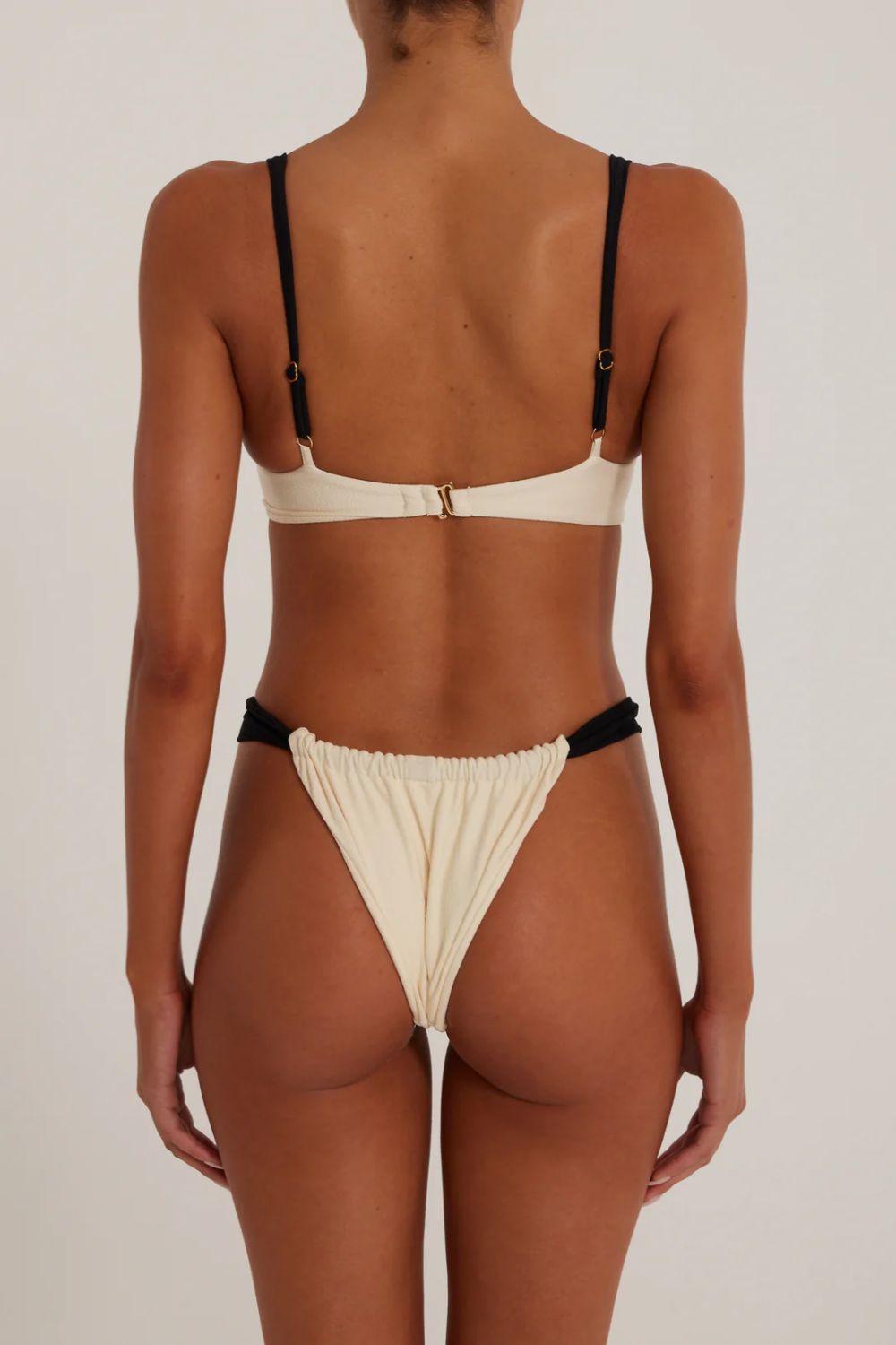 biquini-bolonia-beach-the-palm4